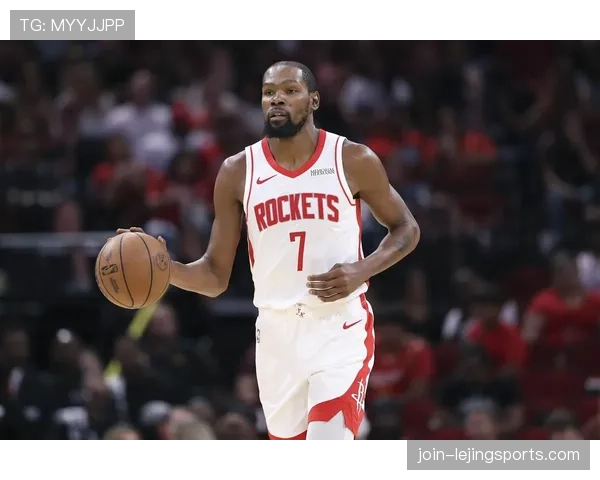 杜兰特三分命中率提升对比季前显著拉开防守空间