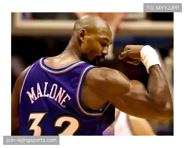 奥尼尔内线强攻效率提升 主导季后赛禁区统治力