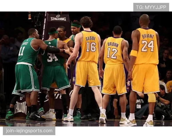 维克托·文班亚马挡拆制造优势 提升得分效率显著拉开差距