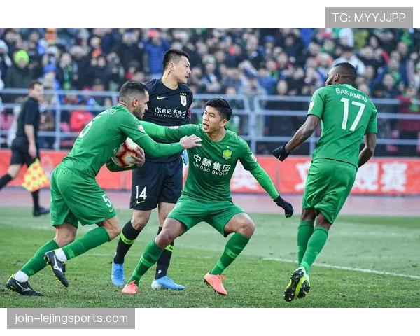 上海申花强强对话难以占据主动：竞技表现波动问题对赛季走势形成制约